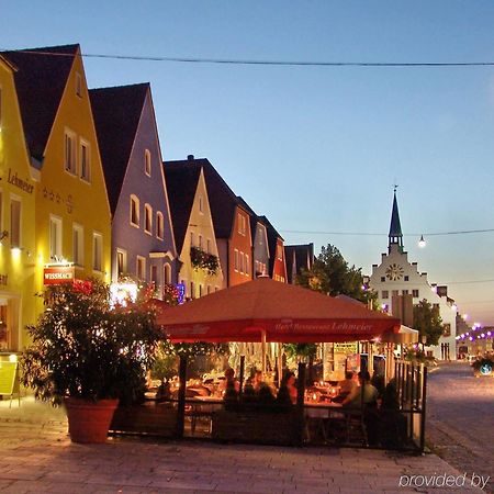 Hotel Lehmeier Neumarkt in der Oberpfalz Buitenkant foto