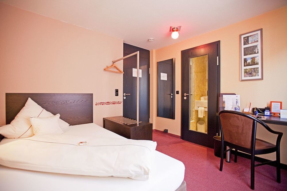 Hotel Lehmeier Neumarkt in der Oberpfalz Buitenkant foto