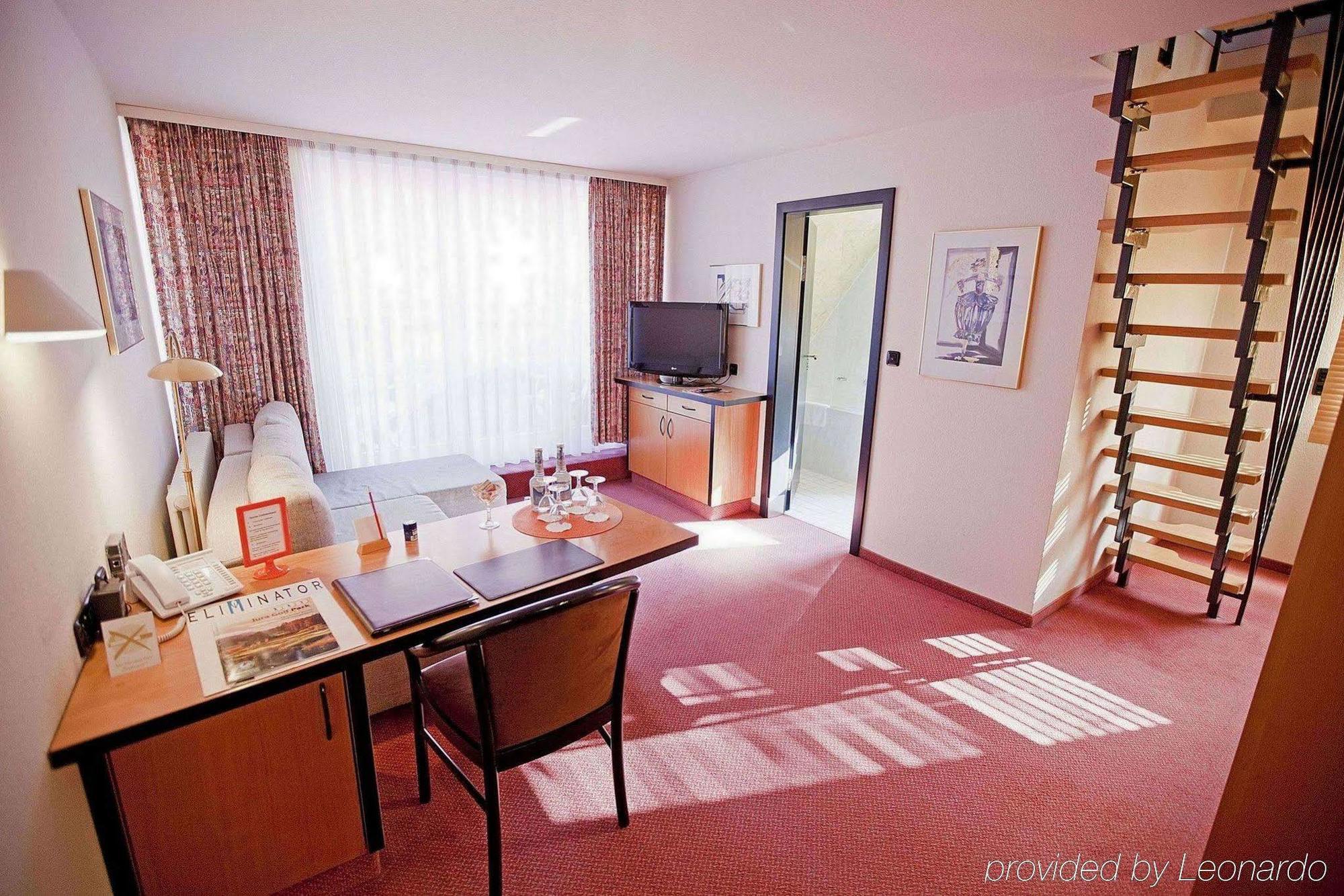 Hotel Lehmeier Neumarkt in der Oberpfalz Buitenkant foto